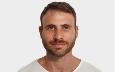 yaniv-min